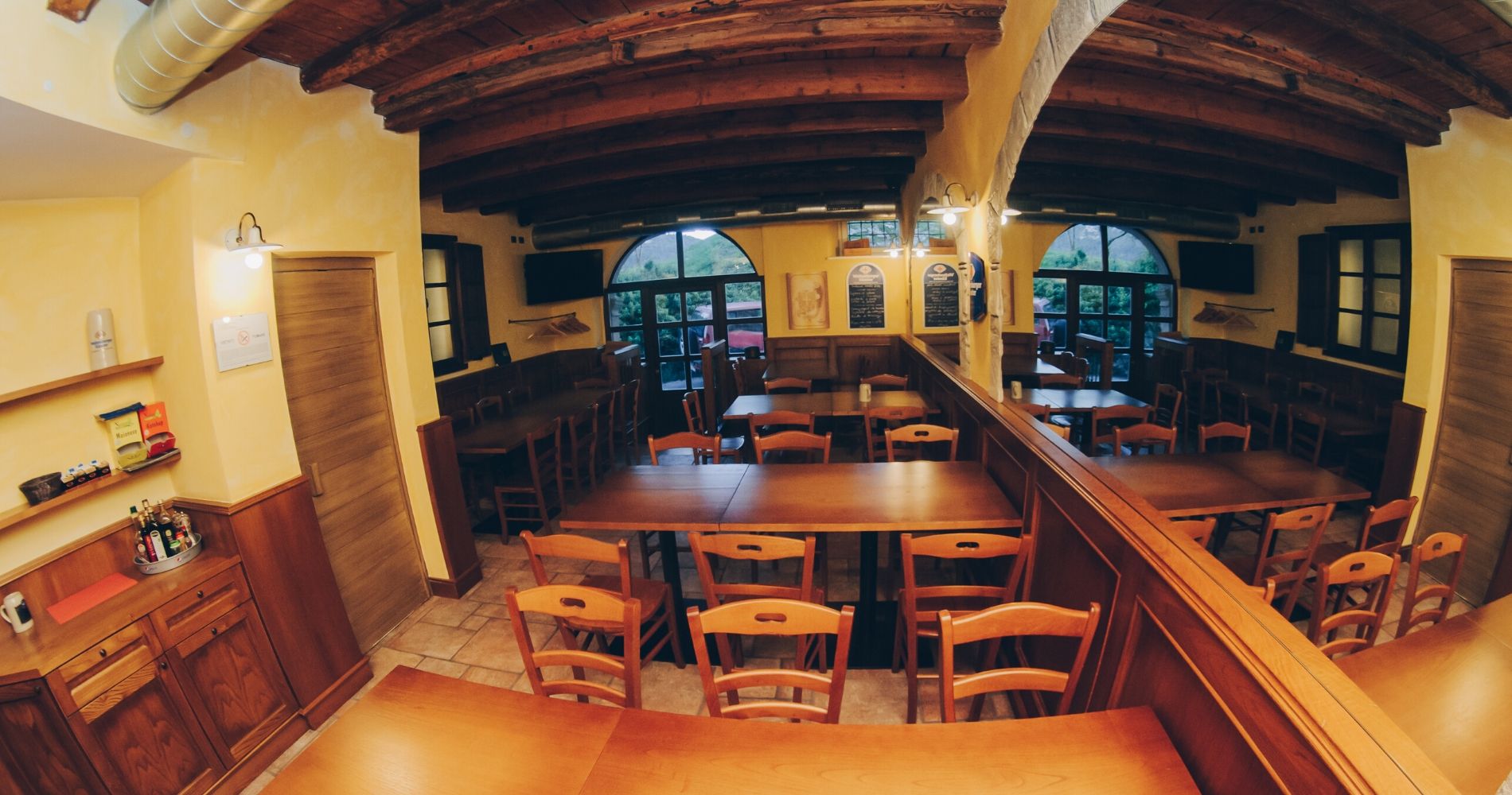 la vecchia cantina covello birreria pizzeria ristorante bavarese trento (3).jpg