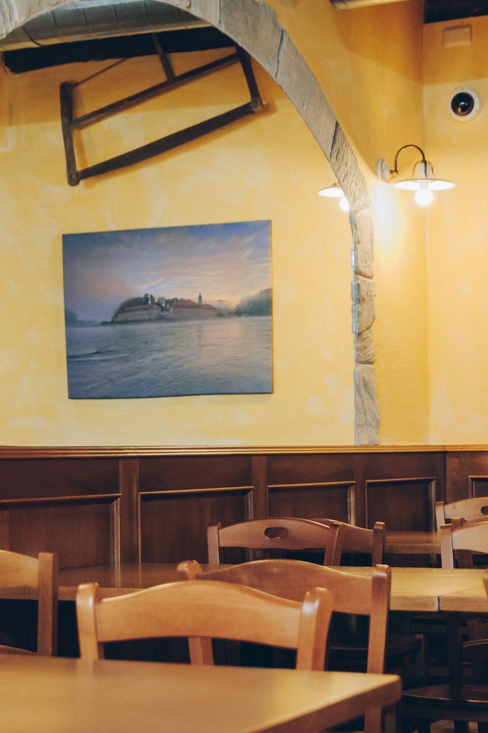 la vecchia cantina covello birreria pizzeria ristorante bavarese trento (5).jpg