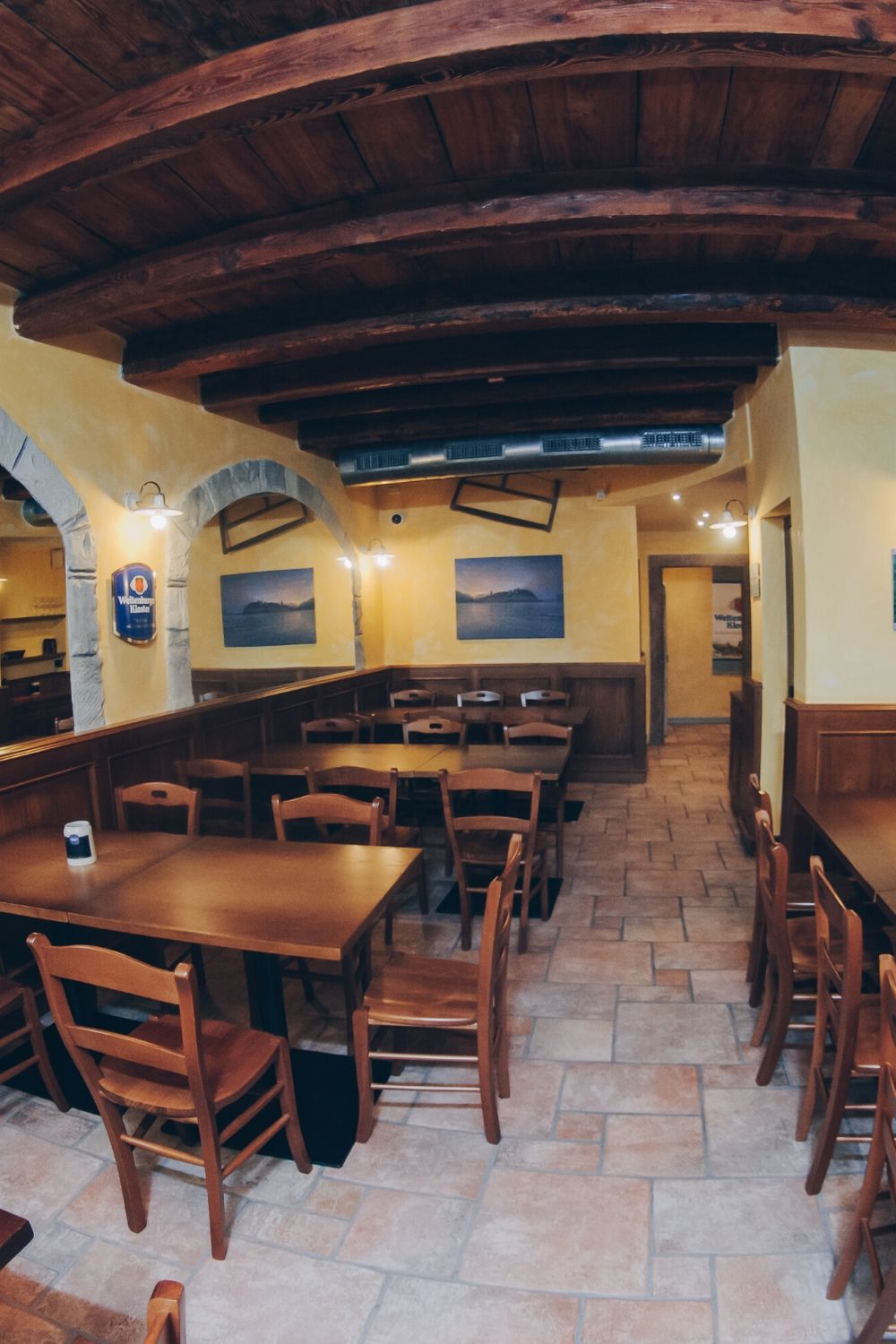 la vecchia cantina covello birreria pizzeria ristorante bavarese trento (6).jpg